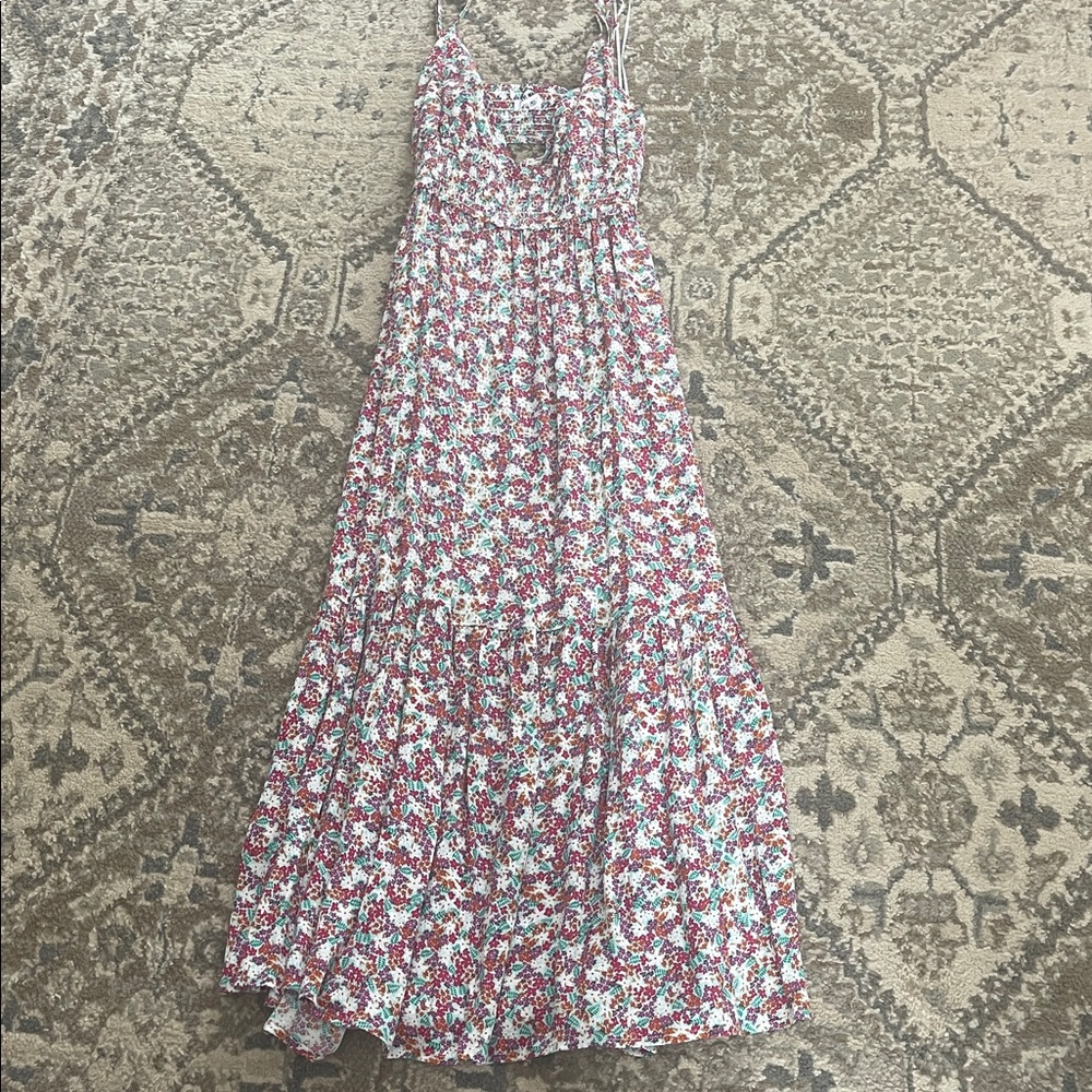 Women’s summer 
Floral Lisa Maxi dress . XL